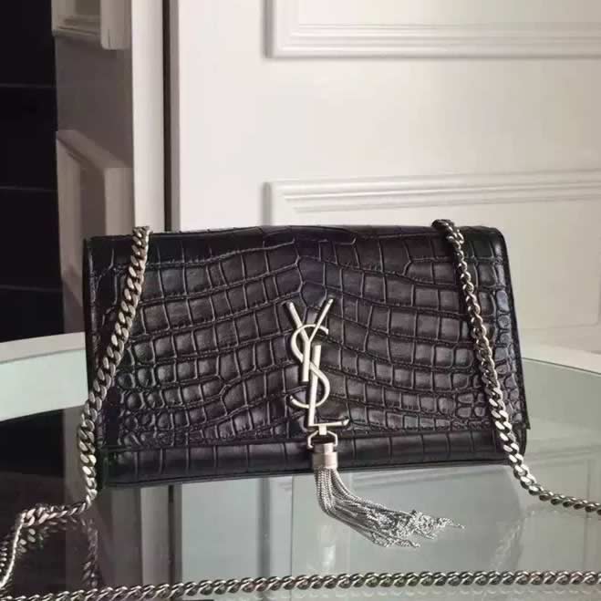 Replica ysl bags tassel,Fake ysl handbags bergdorf,Fake yves saint laurent clutch fake.